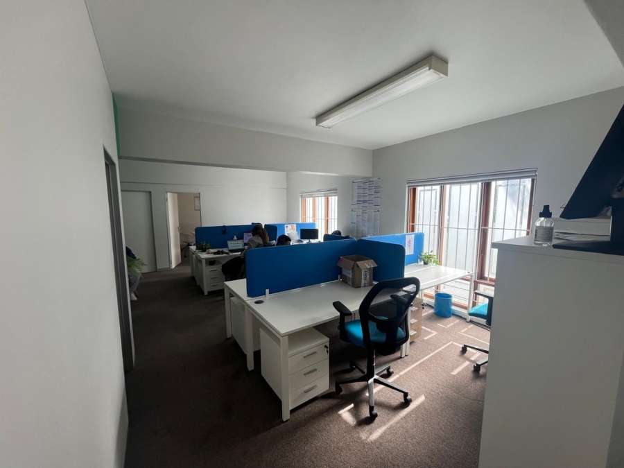 To Let Commercial Property for Rent in Berea Eastern Cape